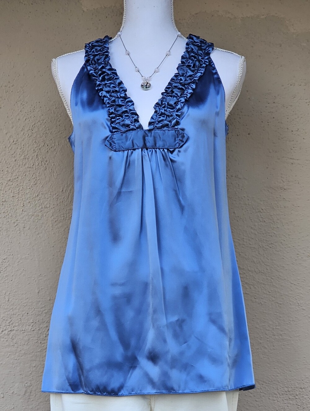 Max Studio Blue Silk Ruffle V-Neck Sleevless Top Sz Sm - Picture 8 of 8